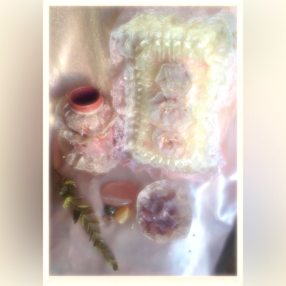 Hand Crafted The Burlesque Dancer Gypsy Jar Shabby Chic - Picture 5 of 8